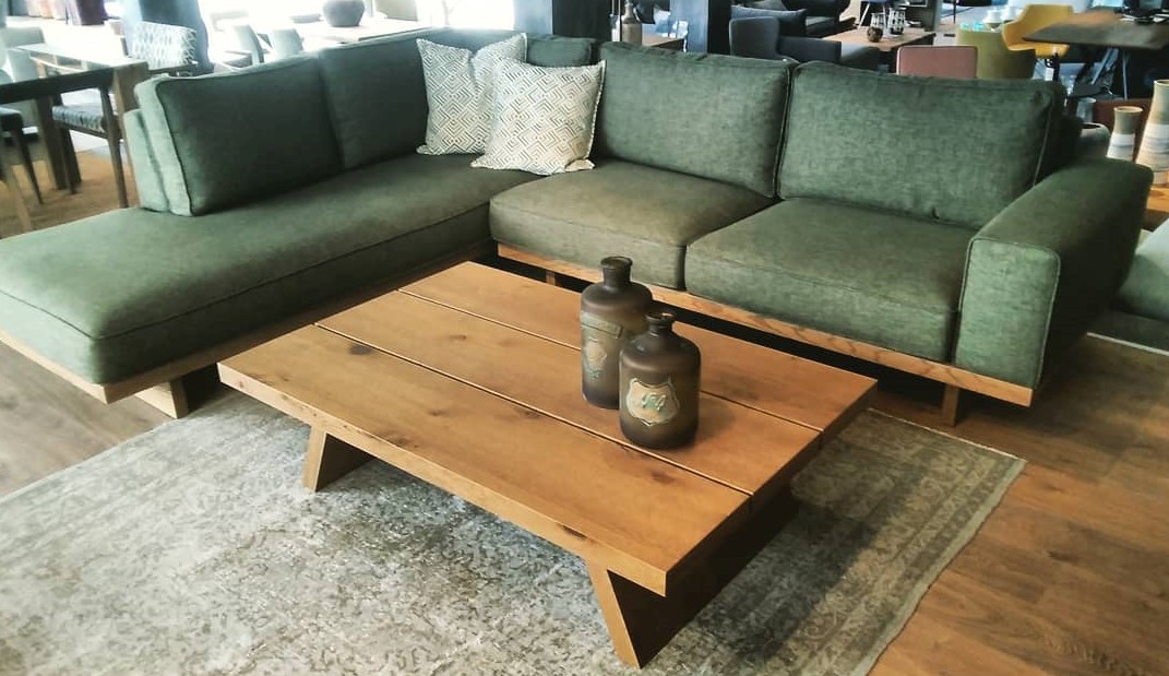 sofa wood 2